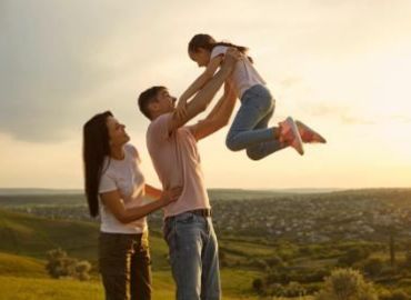 Lachen, heben und mit Selbstvertrauen leben